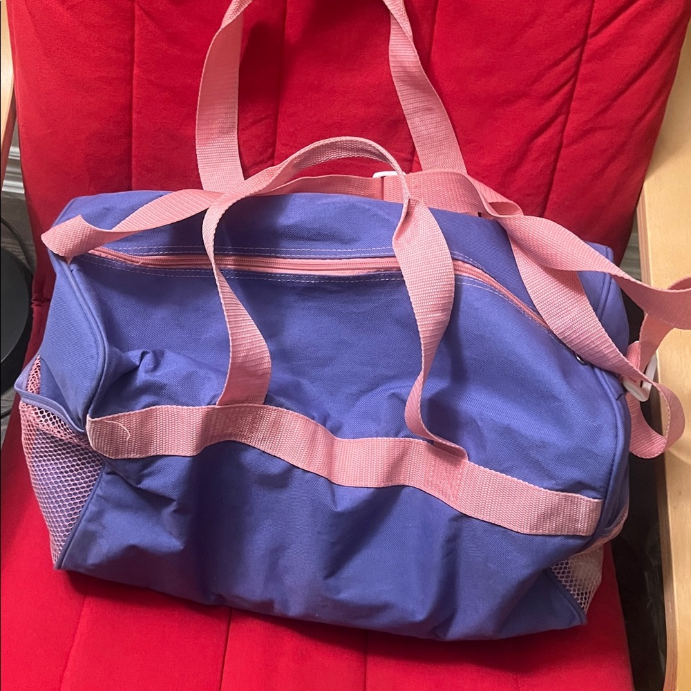 2000s Vintage Bratz duffel bag - Picture 2 of 8